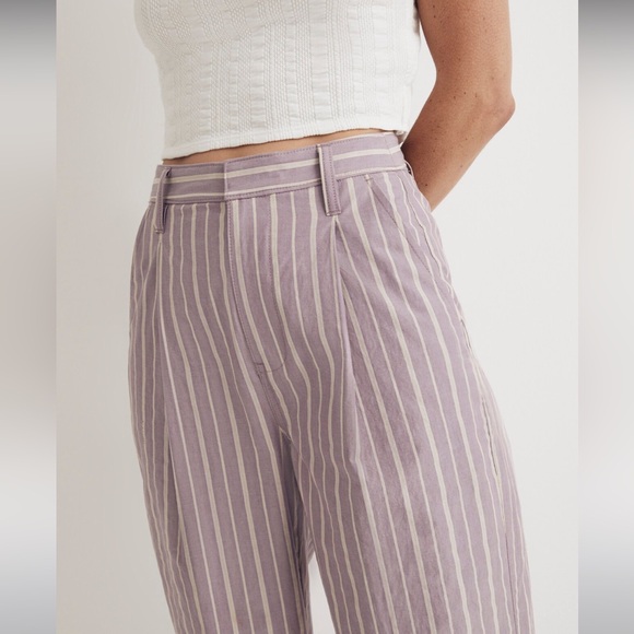 NWOT Madewell Pleated Tapered Pants in Signature Poplin - Size 0- LavenderStripe - Picture 4 of 8